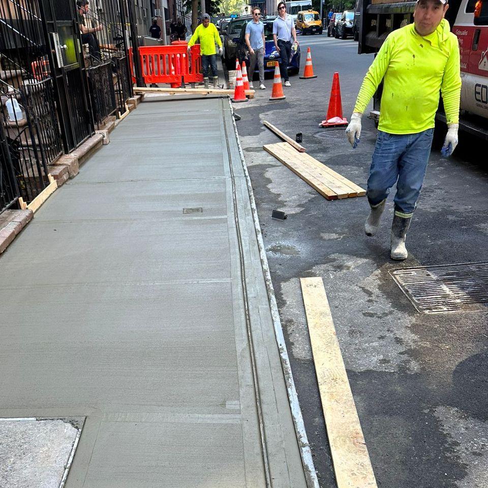 Sidewalk Repair Contractor